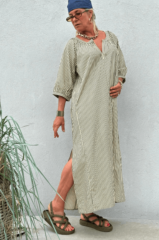 PRE ORDER Gaspar Athen print kaftan | Flot olive green print I Dresslab