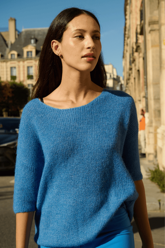 Soaked in Luxury I Tuesday Jumper I Seablue strik