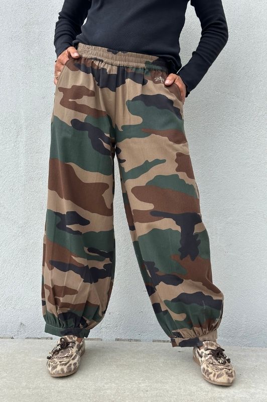 PRE ORDER Gaspar Tropea balloon pant  | Camouflage buks