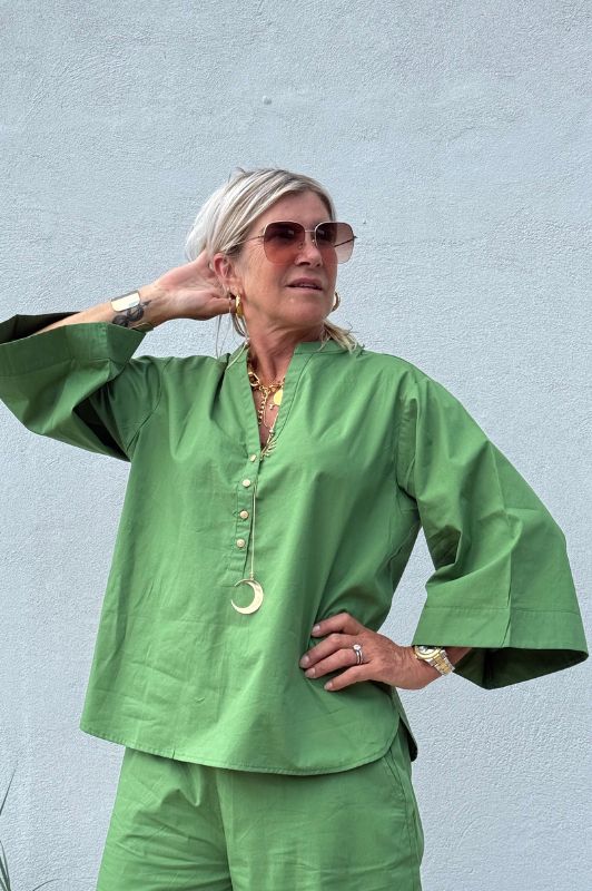Gaspar Mumbai  I Cool poplin bluse i apple green I Dresslab