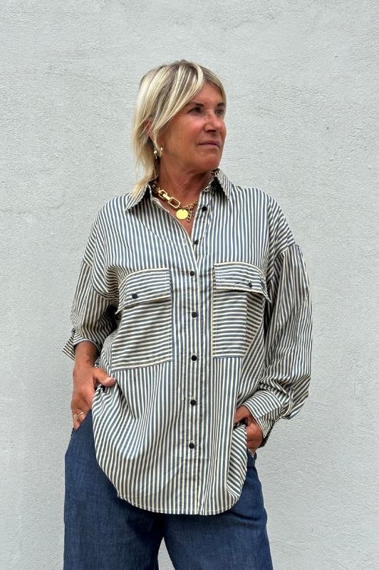 PRE ORDER Gaspar Sevilla stripe skjorte i blå strib
