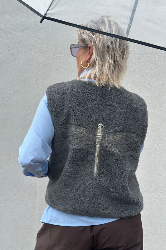 Gaspar Duffy vest I Cool teddy vest i grå