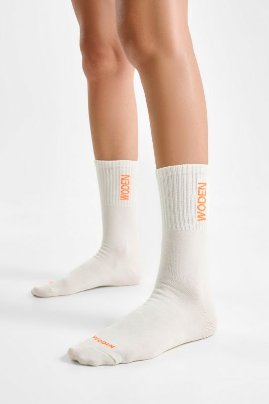 Woden I Sporty strømper med logo i creme