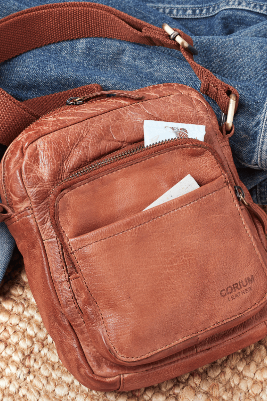 Corium Crossbody Taske | Vasket skind cognac