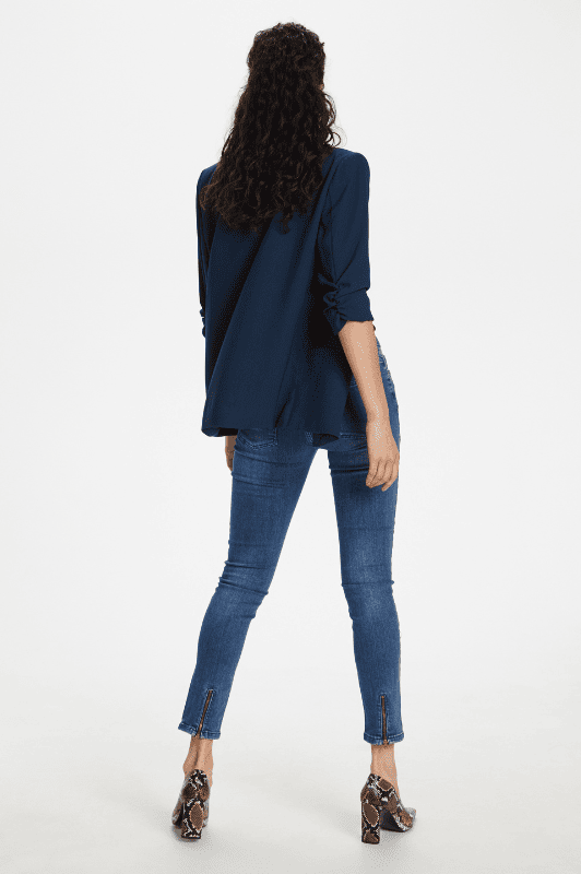 Soaked in Luxury I Shirley blazer i navy