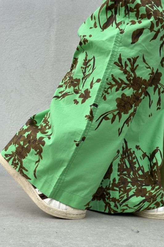 Gaspar Honolulu blomsterbuks | Grøn print I Dresslab