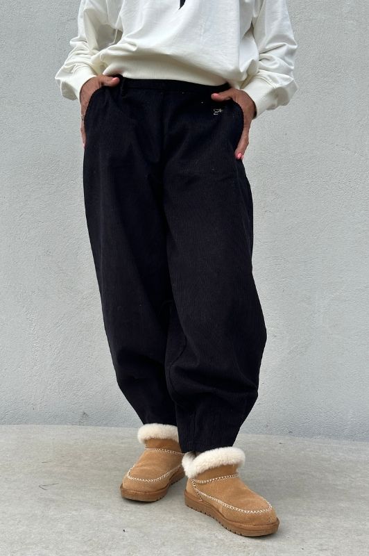 PRE ORDER Gaspar Colorado corduroy pant I Fløjlsbuks i sort