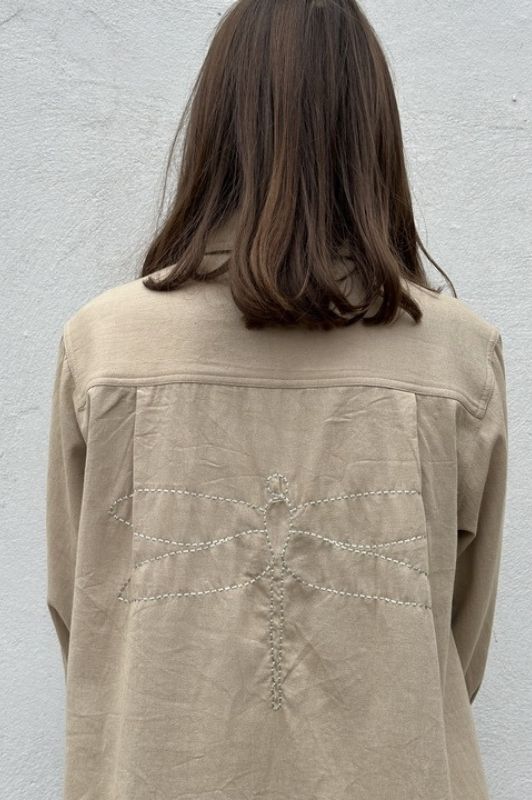Gaspar Rio dress | Cool kjole med broderi i sand