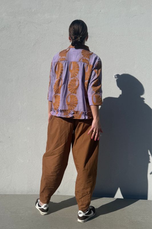 Gaspar Vigo jaquard skjorte i lilla sand I Dresslab