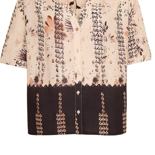 Ofelia Chili sommerbluse i flot print I Dresslab