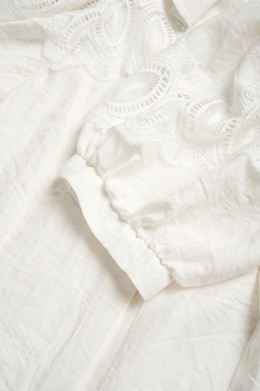 Karen by Simonsen Urith Frosty bluse | Top med blondebort I Dresslab