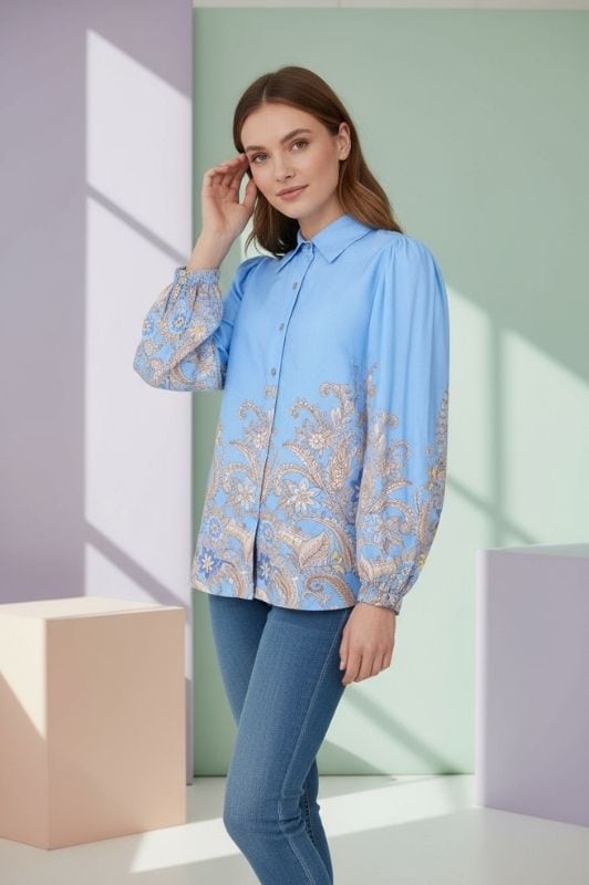Ofelia Jannie bluse I Lyseblå med borderprint