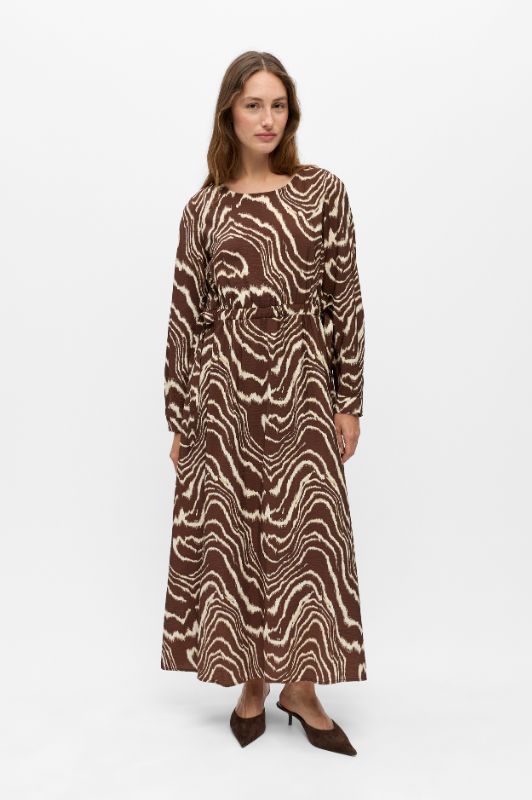 Object Jacira midi dress I Langærmet brun kjole med mønster I Dresslab
