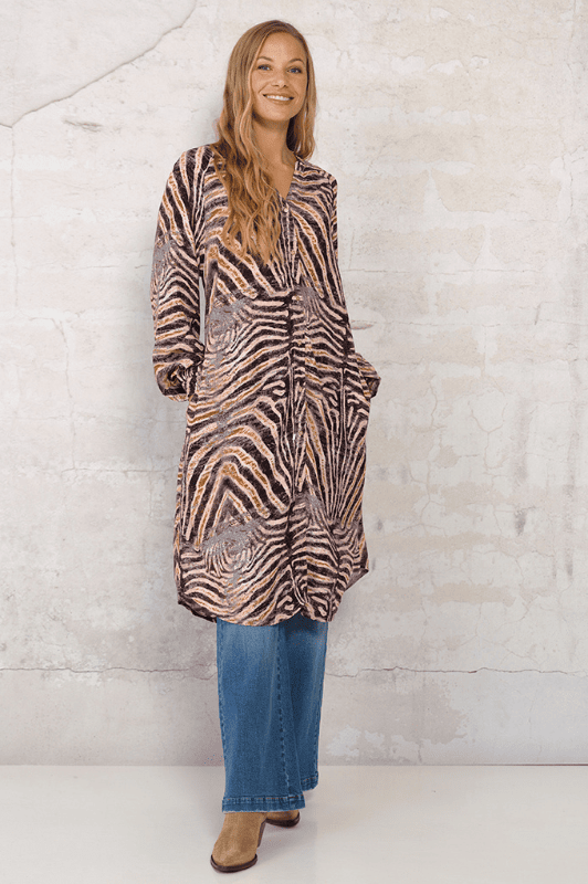 Prepair Siva dress | Flot kjole i grafiske rosa nuancer