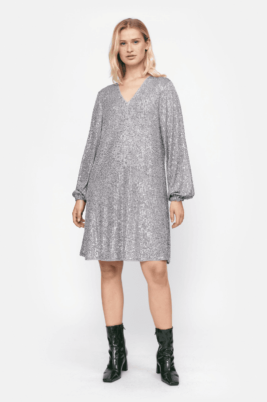 Soft Rebels Aviana Dress | Festlig kjole med pailletter i sølvfarve | Gratis fragt