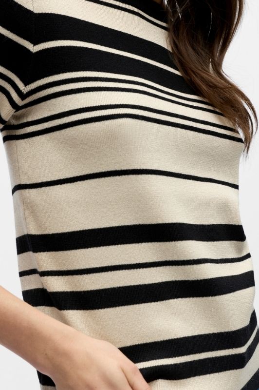 Object Jester new knit s/s top i sort strib I Dresslab