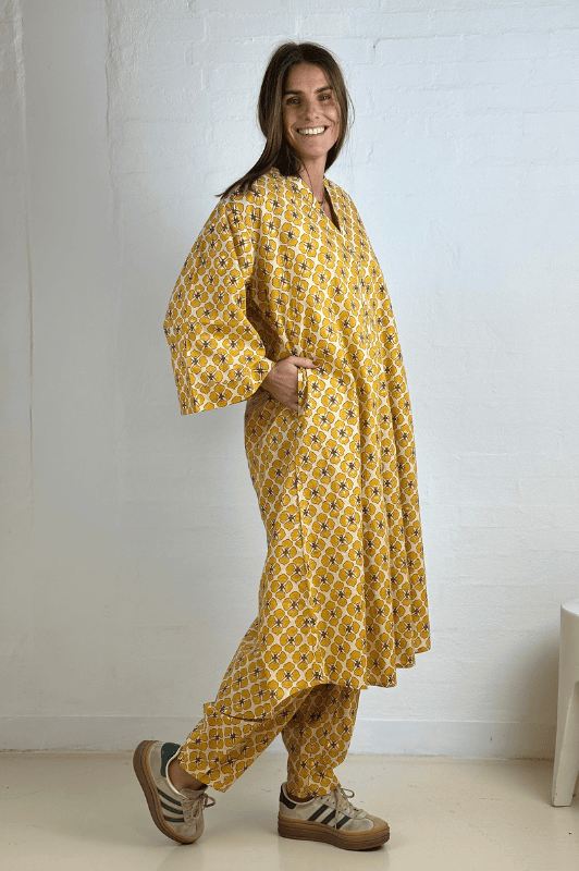 Gaspar Mumbai flower dress | Cool kjole i retroprint I Dresslab