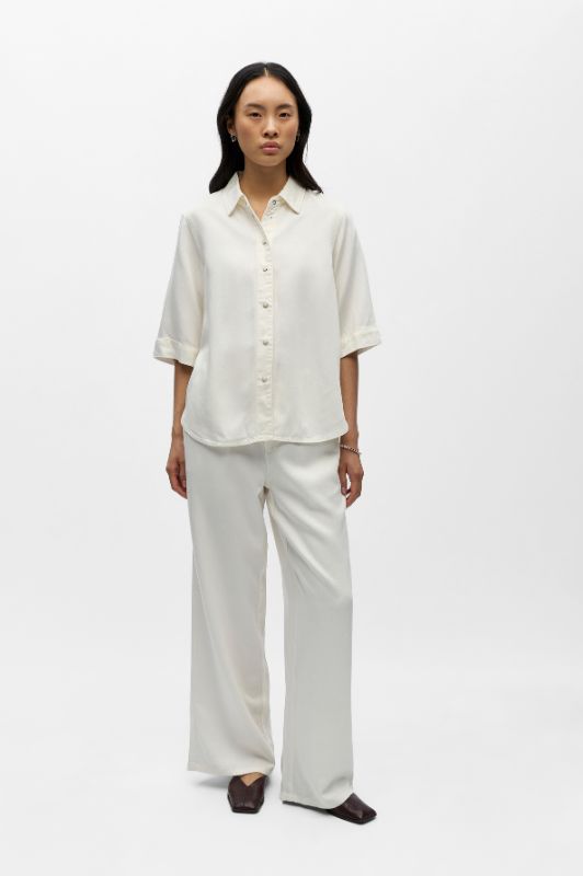 Object Frame denimskjorte med korte ærmer i lys creme I Dresslab