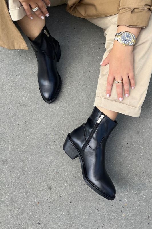 Copenhagen Shoes Beautiful Life western støvle i sort skind