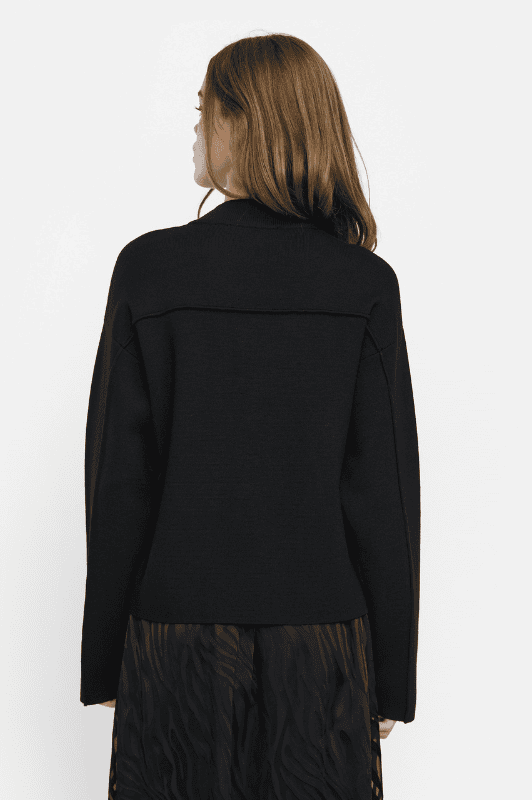 Soft Rebels Henrietta |  Lækker sort strik med flotte detaljer
