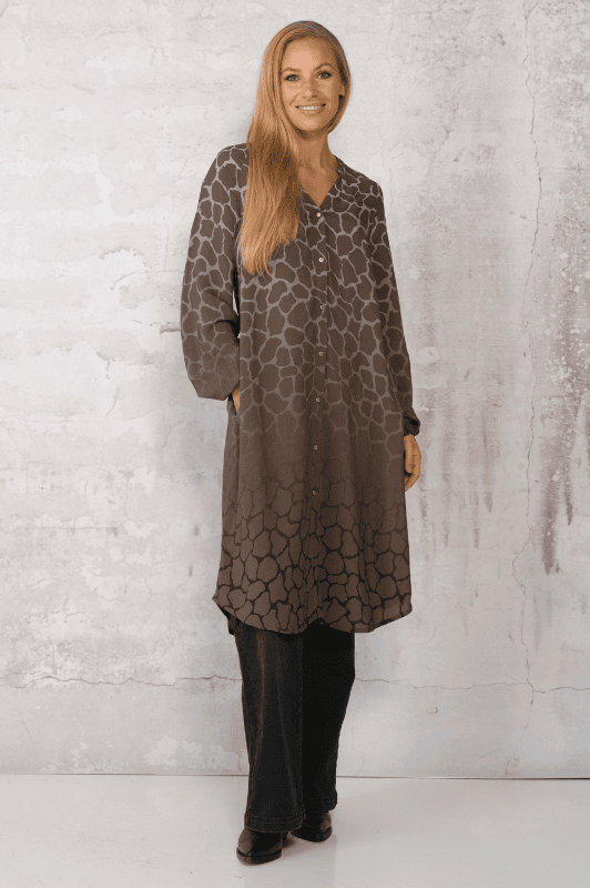 Prepair Siva dress | Flot kjole i blå ombre farver med girafprint