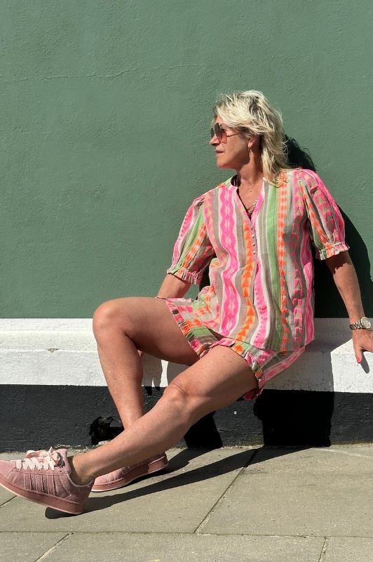Gaspar Tunø SS jaquard multicolour bluse I Dresslab