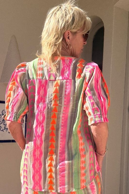 PRE ORDER Gaspar Tunø SS jaquard multicolour bluse I Dresslab