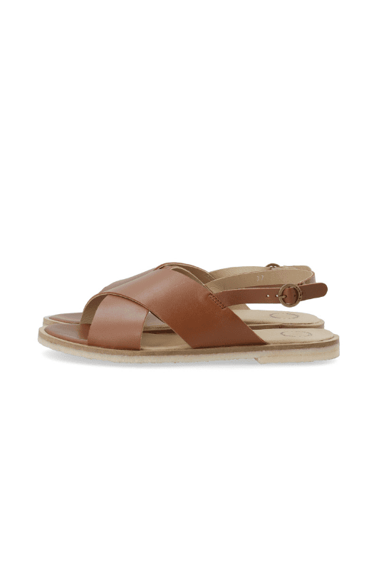 Cashott Casgitta Cross skind sandal I Cognacfarvet