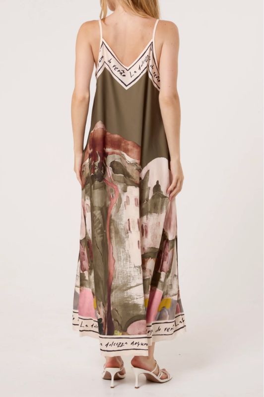 PRE ORDER Studio West dress I Smuk printet stropkjole i khaki nuancer