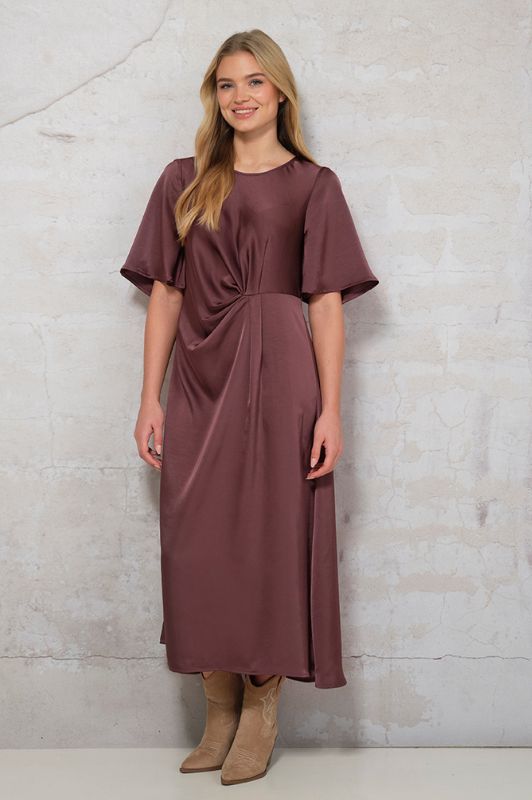Prepair Nora dress | Blommefarvet festkjole i satin I Dresslab