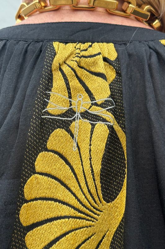 Gaspar Athen jaquard kaftan | Sort med guldmønster I Dresslab
