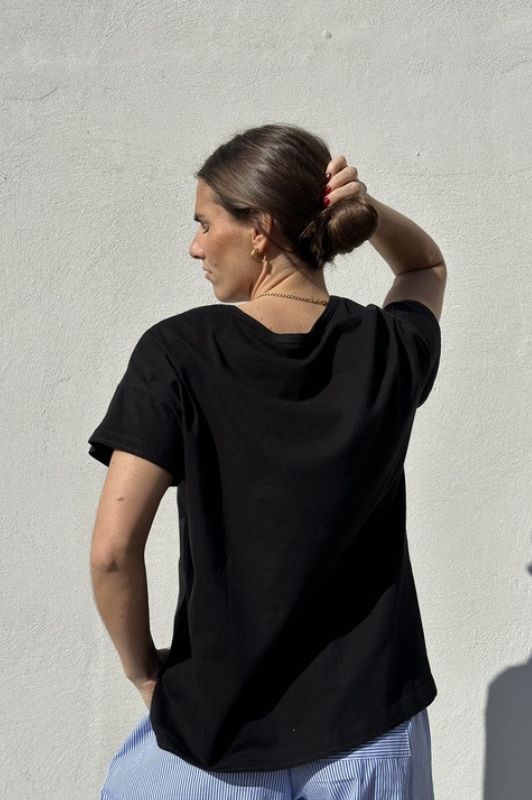 Gaspar Tokyo t-shirt i sort I Dresslab