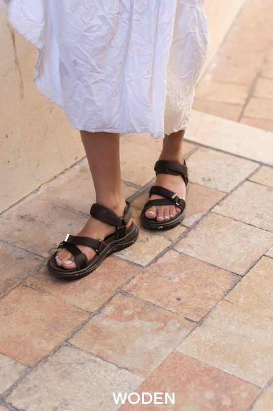 Woden Solvej sandal | NYHED i mørkebrun I Dresslab