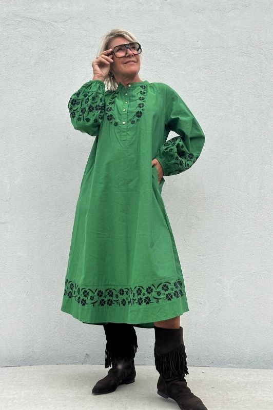 PRE ORDER Gaspar Moon dress i flot grøn