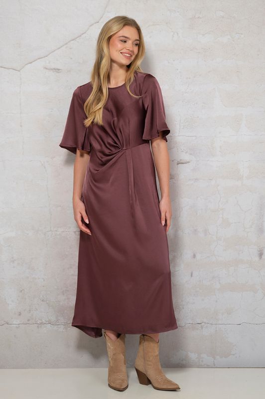 Prepair Nora dress | Blommefarvet festkjole i satin I Dresslab