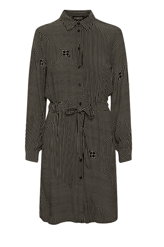 Soaked in Luxury I Molly kjole i sort hvidt monogram print