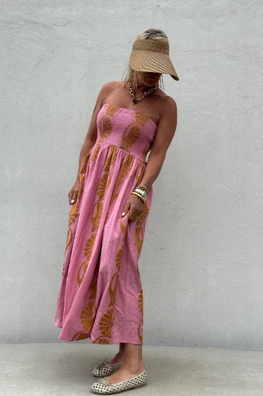 Gaspar Polo dress | Stropløs kjole i pink jaquard I Dresslab