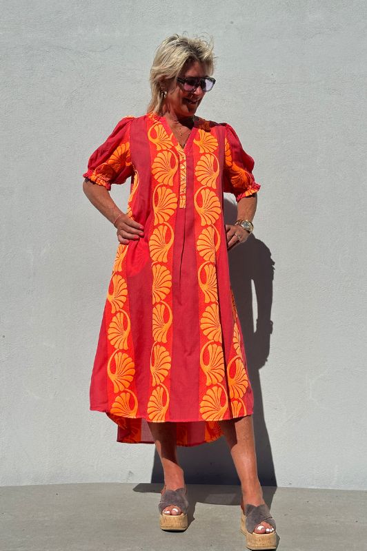 Gaspar Tunø dress | Cool jaquard kjole i orange og pink