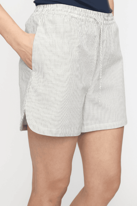 Soft Rebels Ebbi shorts | Bomuldsshorts i hvid strib