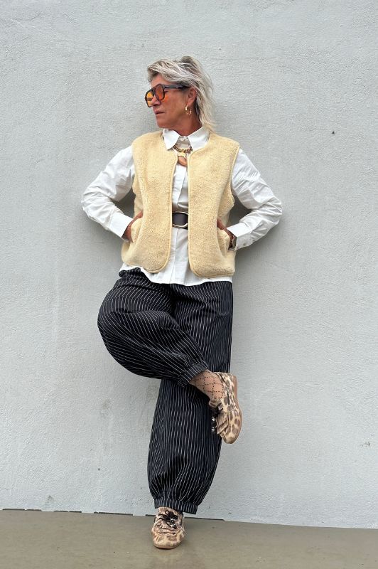 Gaspar Duffy vest I Cool teddy vest i off-white
