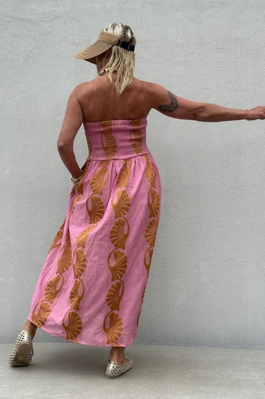 Gaspar Polo dress | Stropløs kjole i pink jaquard I Dresslab