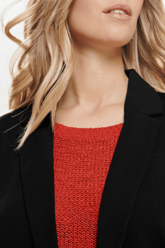 JDY Geggo blazer sort I Bestseller blazeren er tilbage