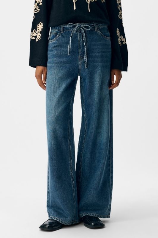 Object Rosie denim pant med bindebånd i taljen | Mørk blå vask