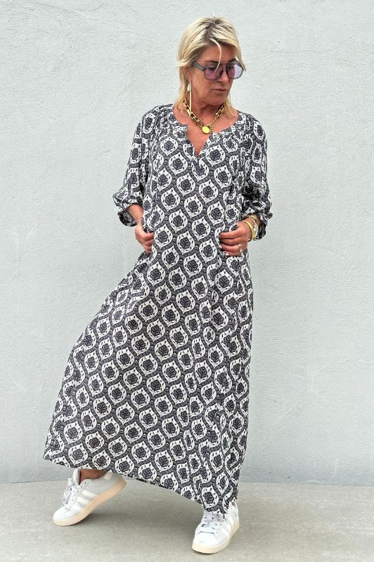 Gaspar Athen print kaftan | Sort med hvidt print I Dresslab