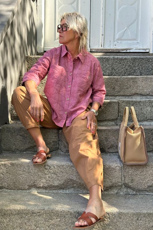 Gaspar Vigo broderie anglaise skjorte i rose pepper I Dresslab