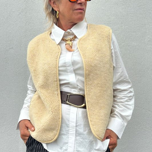 Gaspar Duffy vest I Cool teddy vest i off-white