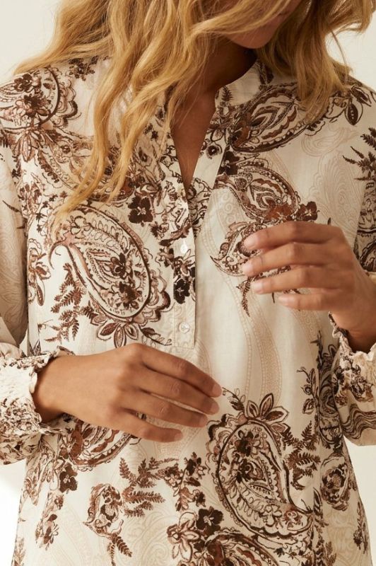 Moondust Bella bluse i viskose I Paisleyprint i orange og brunlige farver I Dresslab