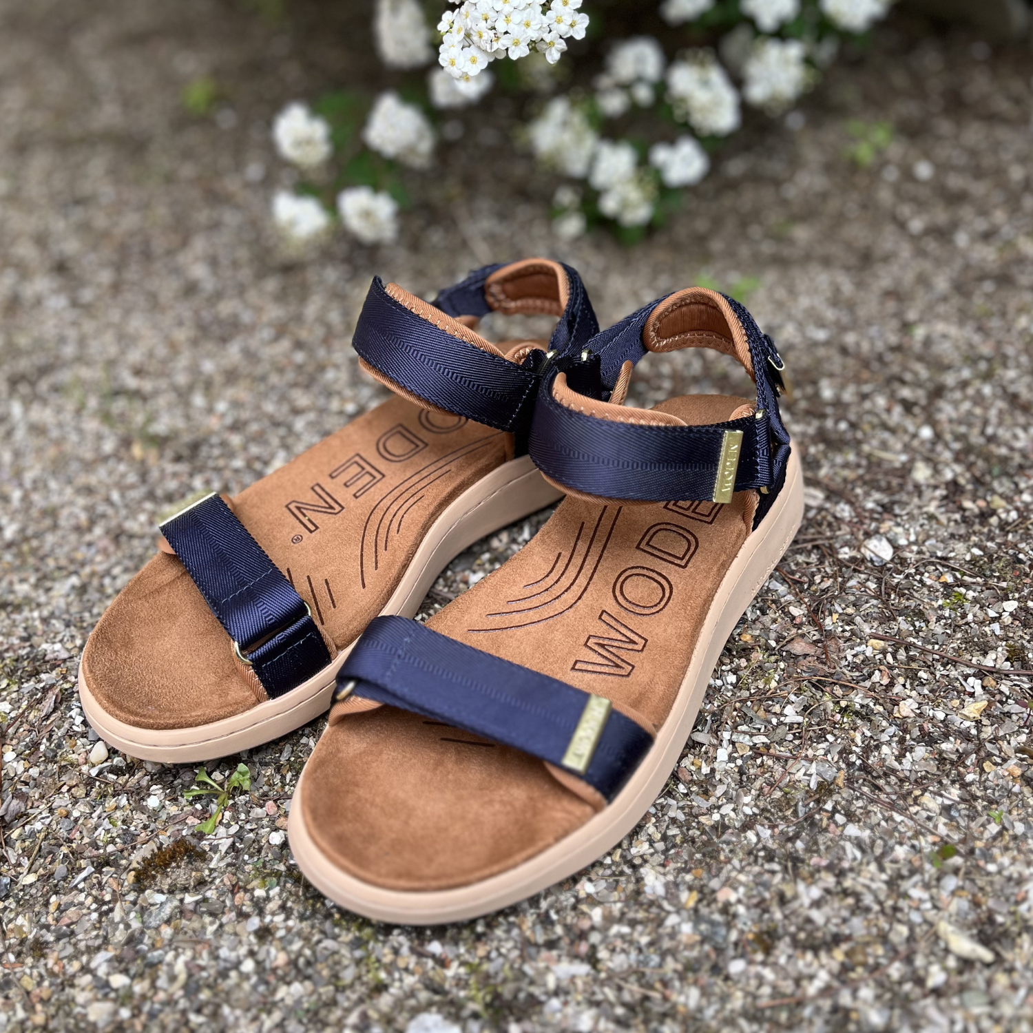 Line sandaler