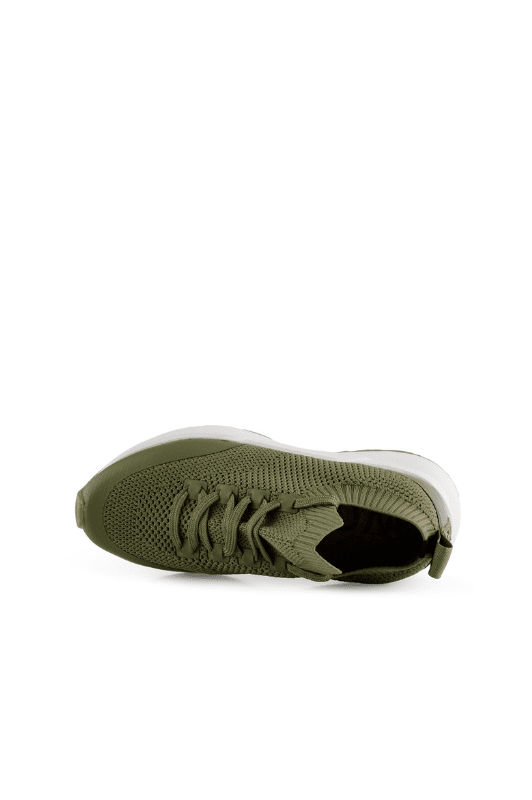 Woden Esther i elastik | Perfekt sneaker til dig med knyster I khaki