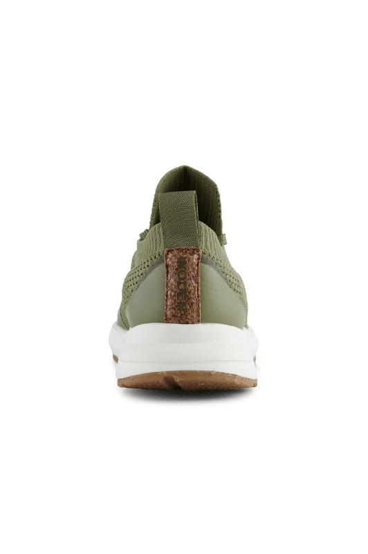 Woden Esther i elastik | Perfekt sneaker til dig med knyster I khaki